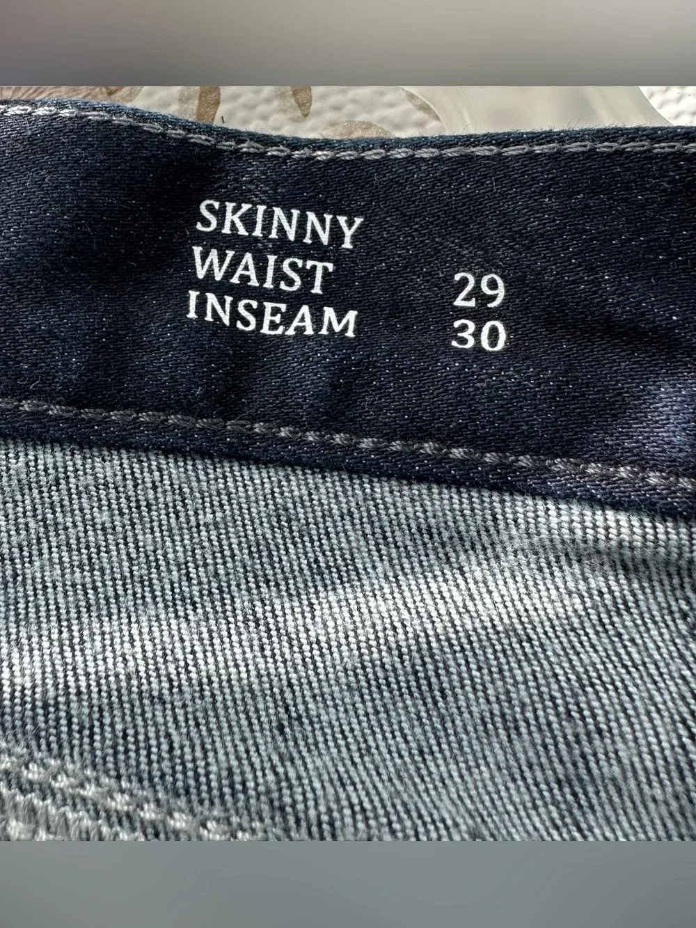 Banana Republic Traveler Denim Skinny Jeans in Dark Blue (NWOT)